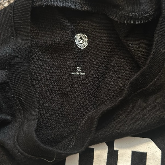 Women’s XS Tank - Picture 2 of 2